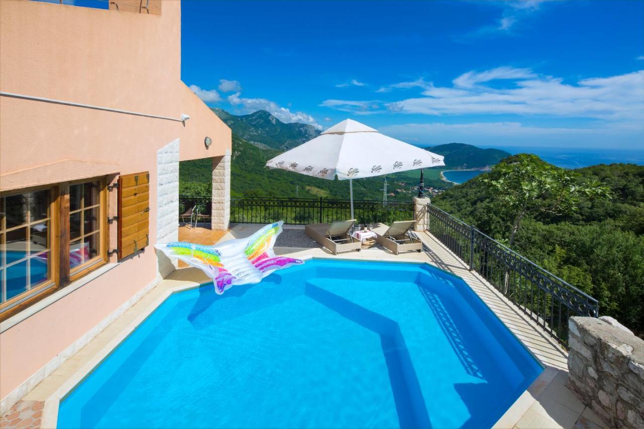 Villa Robinson Petrovac المظهر الخارجي الصورة