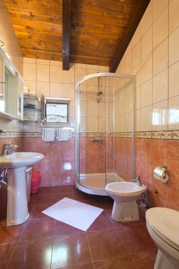 Villa Robinson Petrovac المظهر الخارجي الصورة