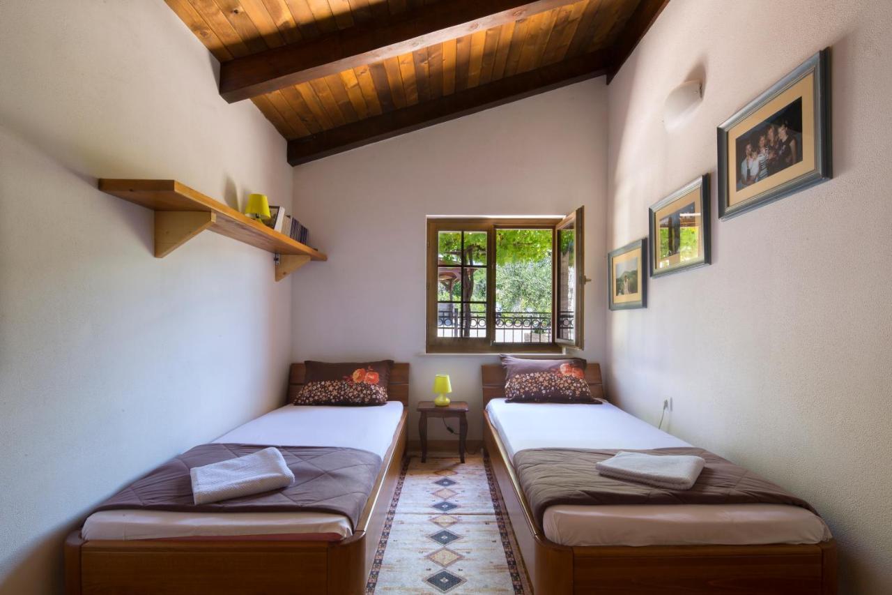 Villa Robinson Petrovac المظهر الخارجي الصورة