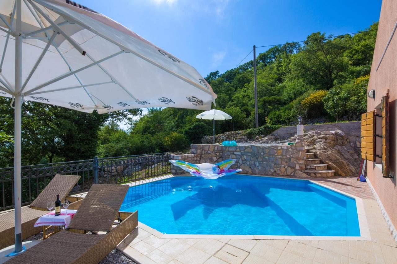 Villa Robinson Petrovac المظهر الخارجي الصورة